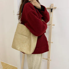 Crocodile Pattern Thick Strap 2In1 Purse And Bucket Bag