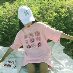 Camiseta con estampado de collage de personajes de anime adorables