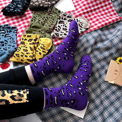 Calcetines con estampado de leopardo de colores bonitos