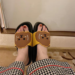 Süße flache schwarze weiße Hausschuhe aus Gummi mit Hundemotiv