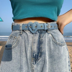 Cinturón vaquero a cuadros con hebilla de corazón y estética Egirl