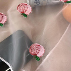 Bonita bolsa de compras fina de malla con frutas bordadas