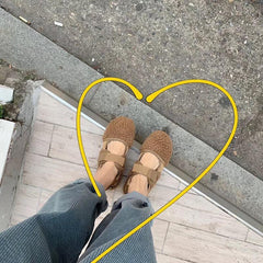 Süße Retro-Sandalen aus Canvas mit Klettverschluss und kleinem Absatz