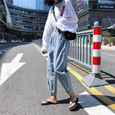 Vaqueros boyfriend holgados de mezclilla azul claro