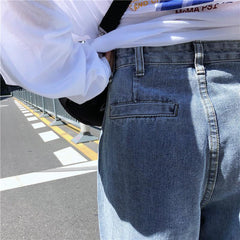 Vaqueros boyfriend holgados de mezclilla azul claro