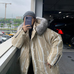 Chaqueta de invierno extragrande con capucha de piel y estampado atrevido