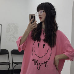 Camiseta extragrande rosa y gris con estampado de sonrisa estética de Egirl