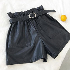 Pantalones cortos de cuero sueltos con cintura elástica y doble bolsillo