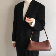 Elegante mini bolso vintage de piel sintética en color negro y marrón