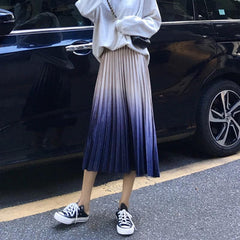 Falda larga de cintura alta con degradado azul metalizado