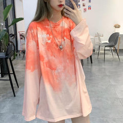 Camiseta oversize de manga larga con efecto tie-dye degradado