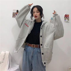 Sudadera con capucha y cárdigan holgado con bordados grises