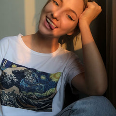 Camiseta con estampado de Van Gogh: La Gran Ola y la Noche Estrellada
