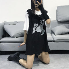 Chaleco con estampado de dibujos animados de fantasmas grunge y camiseta extragrande