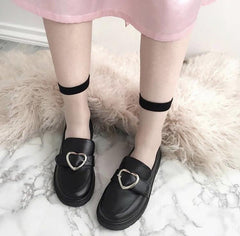 Botas Old School con hebilla de corazón