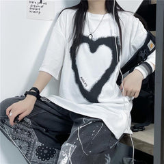 Oversize-T-Shirt mit riesigem Herz-Print im E-Girl-Outfit