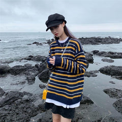 Korean Aesthetic Round Neck Striped Knitted Sweater