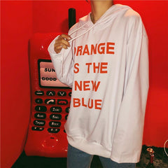 Trendiger weißer Oversize-Hoodie mit Buchstaben-Print