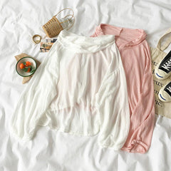 Langarm-Kapuzenpullover in hellen, sanften Farben, Rosa und Weiß