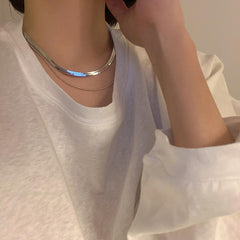 Collar minimalista de cadena de plata de doble capa