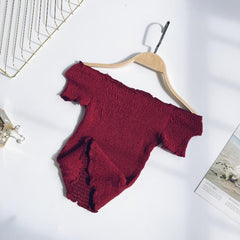 Tops básicos con hombros abiertos, elásticos y rayas de colores sencillos