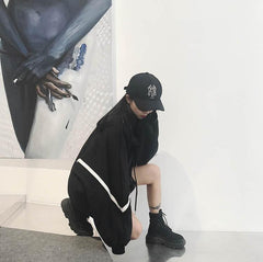 Oversize Sporty Lines Black Red Hooded Sweatshirt