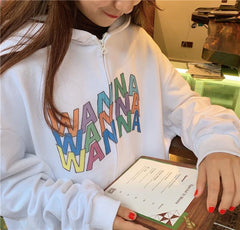Übergroßer Kapuzenpullover mit „Wanna“-Buchstabenmuster