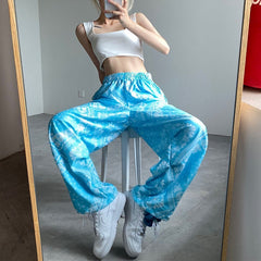 Pantalones deportivos holgados con estampado de cachemira