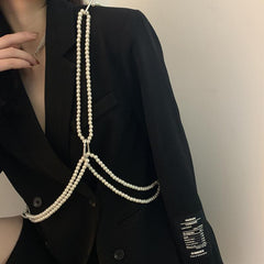 Cinturón con correas estéticas vintage con cadena de perlas