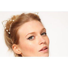 Diadema con orejas de gato y perlas