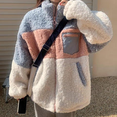 Chaqueta mullida de piel sintética de felpa con estética pastel