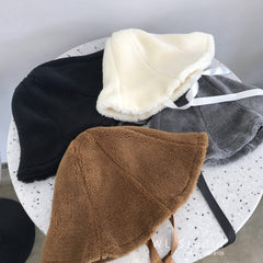 Gorro de peluche cálido para invierno