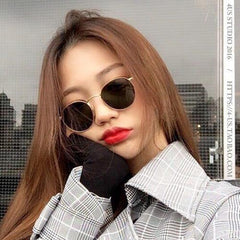 Gafas de sol retro redondas con pantalla metálica