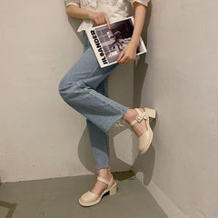 Retro Sommerästhetische Pu-Sandalen mit runder Zehenpartie und mittelhohem Absatz