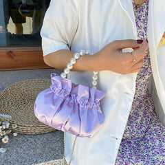 Bolsa para dumplings con cadena de perlas y diseño estético de satén suave