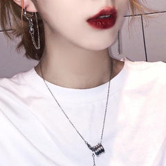 Silver Chains Carabine Street Fashion Earrings