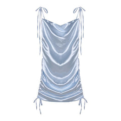 Minivestido con tirantes holográficos plateados