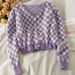 Cárdigan corto a cuadros en colores pastel para niña suave