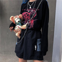 Bolsa de pecho suave con diseño de oso herido y sangriento grunge