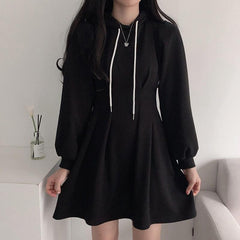 Vestido deportivo con capucha negro y gris para adolescentes