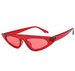 Cat-Sonnenbrille im Bossy-Stil mit geradem Rahmen und Brauenlinie