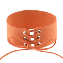Dickes Choker-Halsband aus Wildleder mit Schnürung