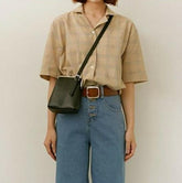 Bolso bandolera fino de piel negra