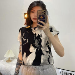 Top blanco y negro con estampado de corazones tie-dye para adolescentes