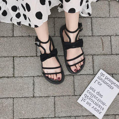 Transparente Riemen Schwarze Schleife Sommersandalen