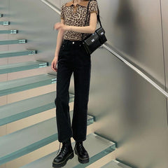 Pantalones vaqueros de dos colores con estética grunge azul y negra