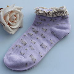Lolita-Socken mit Blumenmuster und gelocktem Rand im Vintage-Stil