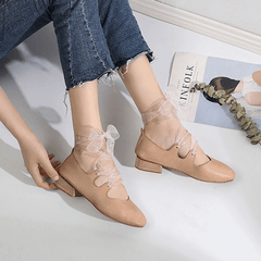 Balette Pointe Sandalen mit Schnürung aus Vintage-Leder mit niedrigem Absatz