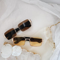 Vintage Sonnenbrille mit quadratischem Metallrahmen