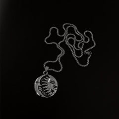 Vintage Sun And Moon Pendant Thin Chain Necklace